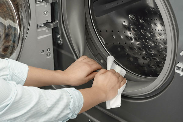 نگهداری نامناسب و خرابی قطعات