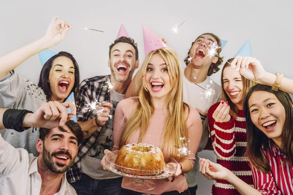 عوامل تأثیرگذار در انتخاب بهترین لباس برای تولد