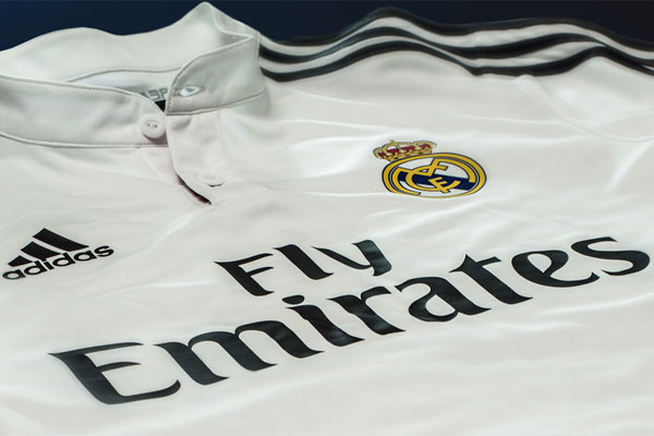 رنگ کیت ورزشی رئال مادرید