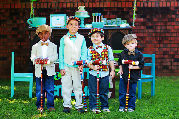 لباس کودکان و نوجوانان