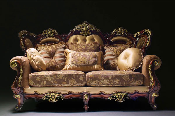 مبلمان کلاسیک چوبی