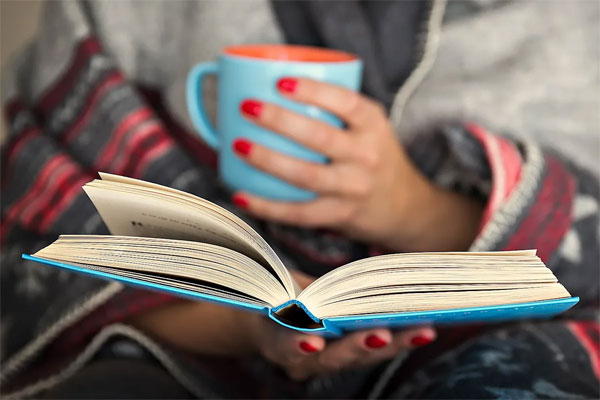 چرا کتاب خوانی اهمیت دارد؟